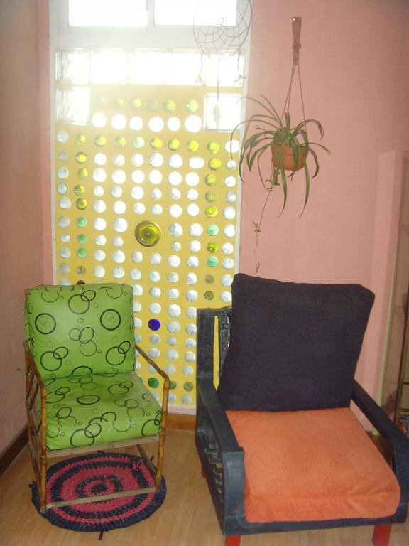 Hostel El Agora Trelew Ngoại thất bức ảnh